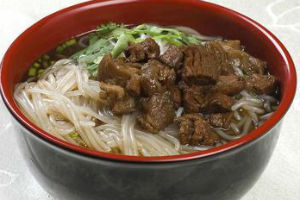 过桥米线(酸辣牛肉)