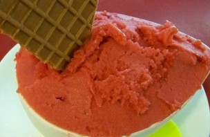 冰淇淋（草莓味）